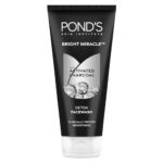 POND'S Bright Miracle Detox Facewash | 10X Power of Activated Charcoal| For Deep Cleaned Skin | Reveals Glow, Pollution Clear Face Wash, 200gm