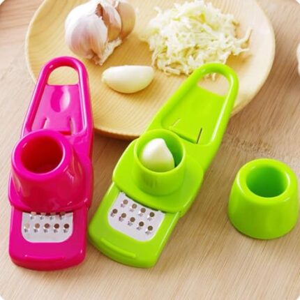 Blossom CreationPlastic Garlic Ginger Grater Plastic Chopper Kitchen Tool, Multicolour